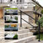 Rampe d'escalier noire d'extérieur-109746051