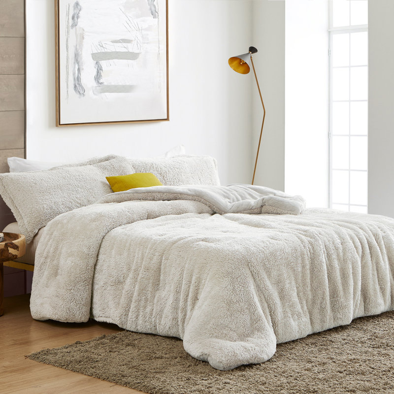 Box Stitch Comforter Set, King Comforter + 2 King Shams, Gray/Beige