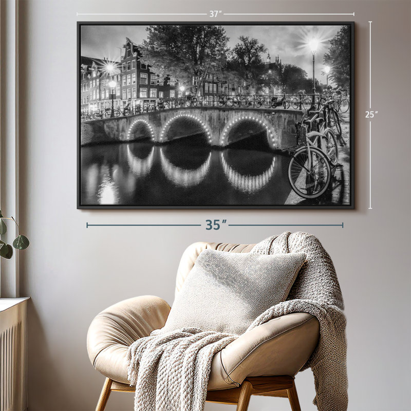 «Modern View Amsterdam Wall Art», H 25 po x l 37 po
