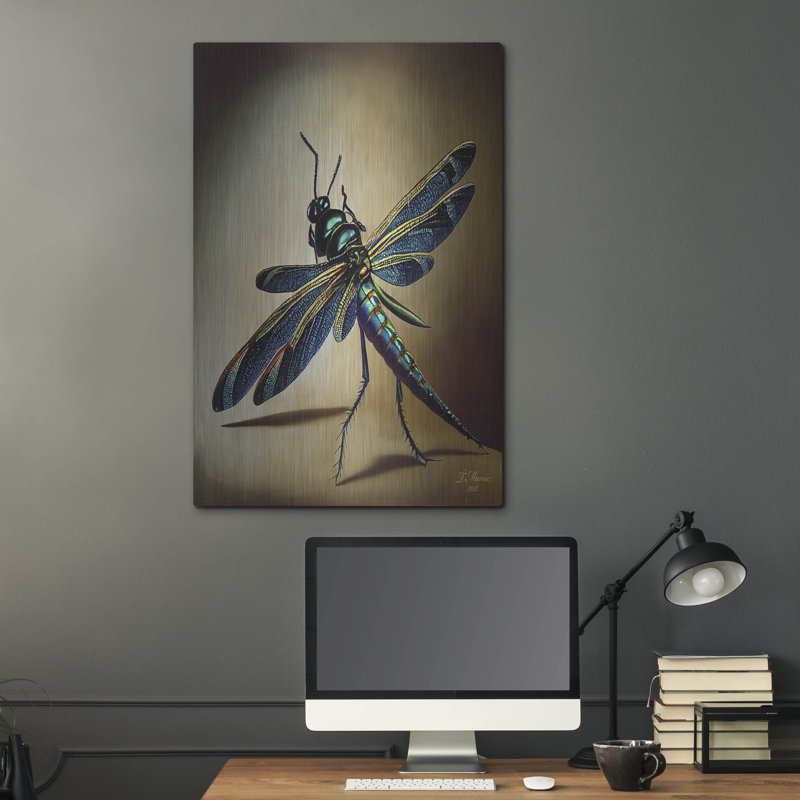 «Dragonfly» par Tanya Mavric sur métal, H 36 po x l 24 po