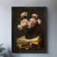 Reproduction d'art encadrée noire avec roses rétro en fleurs dans des livres-1763354852