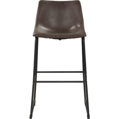 Deux tabourets de bar sans accoudoirs bruns et noirs - sièges élégants pour les repas et les cocktails. Revêtement bicolore avec piédestal de soutien. Silhouette élégante, design classique. Adapté à divers endroits.