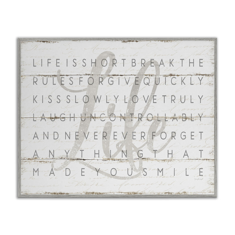 «Fenna Life Is Short Smile on Planked Look», impression, H 20 po x l 16 po, Estampe numérique Farmhouse