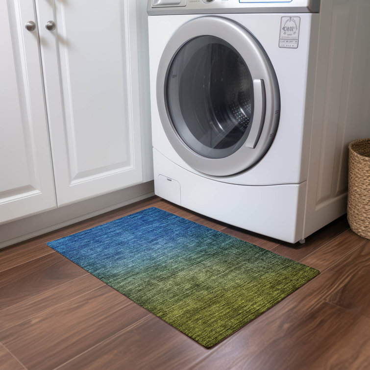 Kinslee Flatweave Synthetic Abstract Indoor / Outdoor Rug