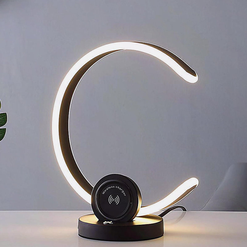 Lampe de table 13,25 "en forme de C moderne avec port USB / chargeur sans fil et gradateur tactile noir, Noir