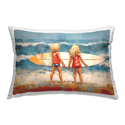 Design de coussin décoratif imprimé "Siblings with Surfboard" par Petal Prints Design