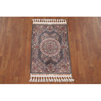 Traditional Floral Turkish Accent Rug 2x3