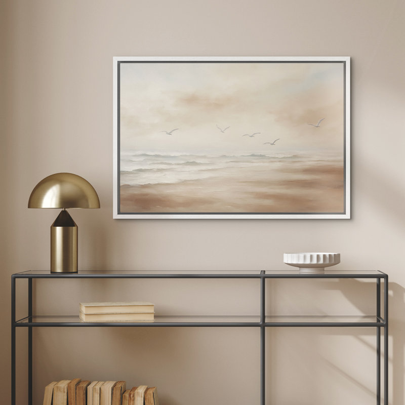 «Seagulls Over Misty Shoreline», reproduction d'art sur toile encadrée, paysage côtier avec plage et oiseaux, Blanc
