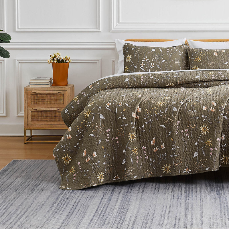 Secret Meadow Microfiber Reversible Quilt Set, Olive Brown, Twin Quilt + 1 Standard Sham
