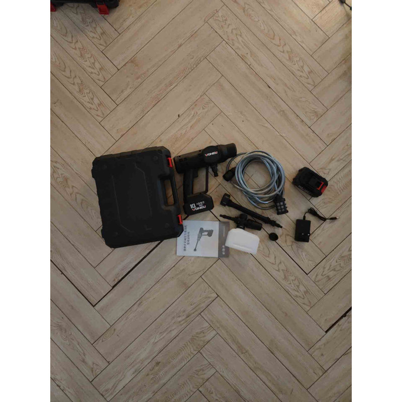 Latitude Run Bagless Robotic Vacuum