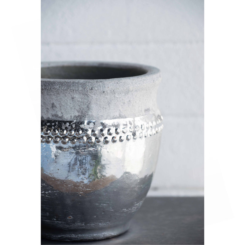 Ensemble de 2 pots à plantes en terre cuite Uma naturel vieilli / L: 8 x 8 x 7,5 po: 6 x 6 x 5,7 po