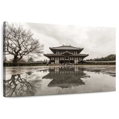 Réflexion du temple Adella Todaiji