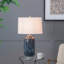 Lampe de table moderne au design minimaliste
