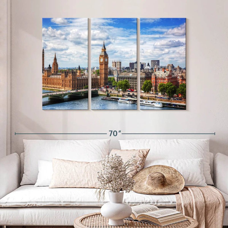 Sireci Westminster, 32" H x 50" W