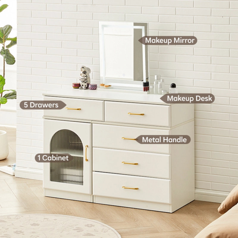 Dressing Table with Mirror