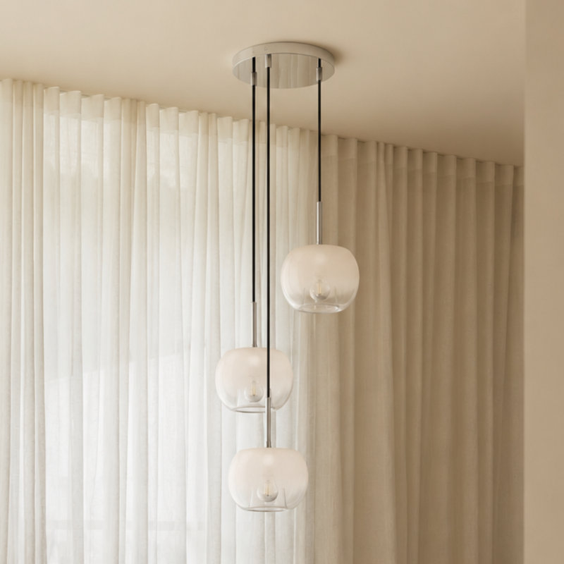 Luminaire suspendu en forme de globe à 3 lumières Samar, Chrome / Opale