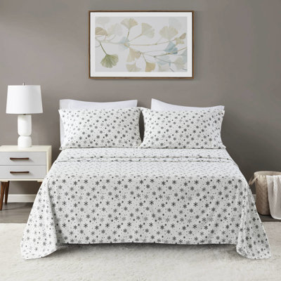 4 Pcs Full Size Sheet With Black Snowflakes Print, 100% Cotton Flannel For Mattresses Up To 18" Depth, Soft And Cozy Thanks Superior Brushing, Elastic Fitted Better Fit, Pre - Shrunk, Comes Flat