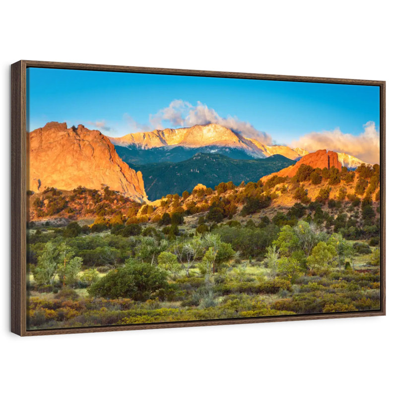 Paysage de montagne Pikes Peak, 31 po x 21 po, Cadre flottant en noyer
