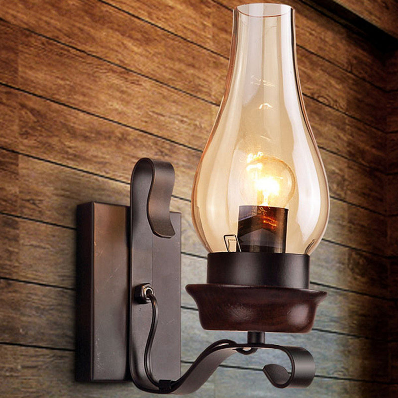 Damariya Armed Sconce