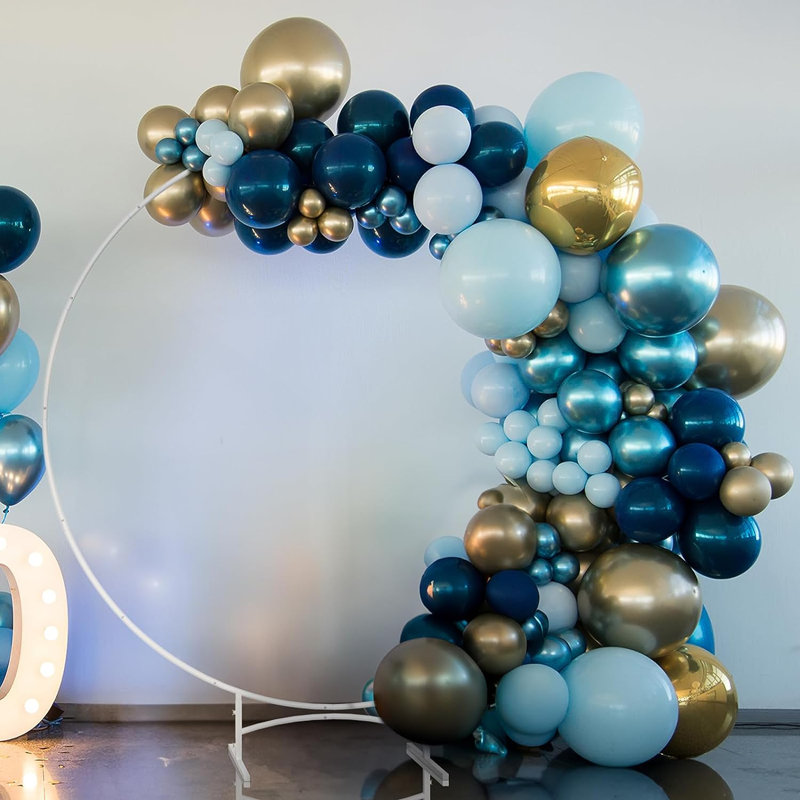 Metal Backdrops & Signs, White
