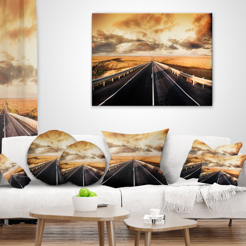 Coussin à imprimé paysage paysage à travers le désert, 16 po x 1 po, Coussin décoratif