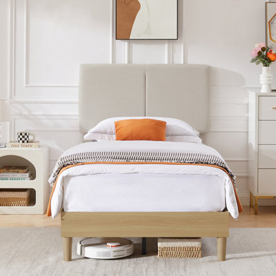 Lit plateforme en tissu d'ameublement Binnett