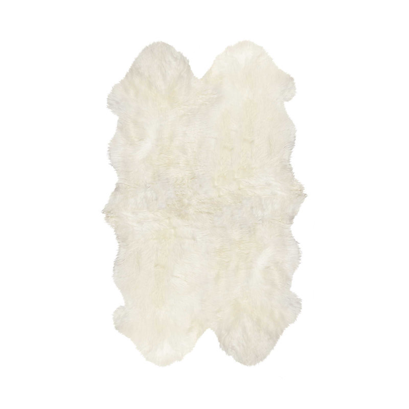 Colello Natural New Zealand Sheepskin Area Rug, Novelty 4' x 6'