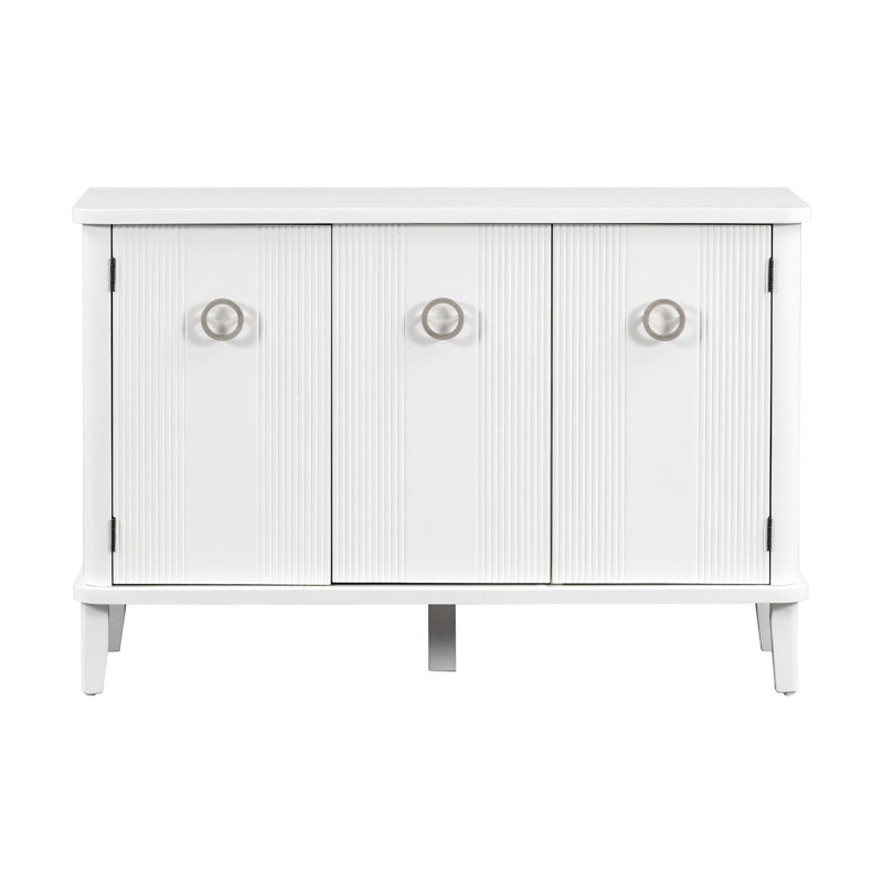Et armoire - grande capacité de rangement, couleur blanche convenant à différentes pièces, moderne avec des éléments spacieux, stable
