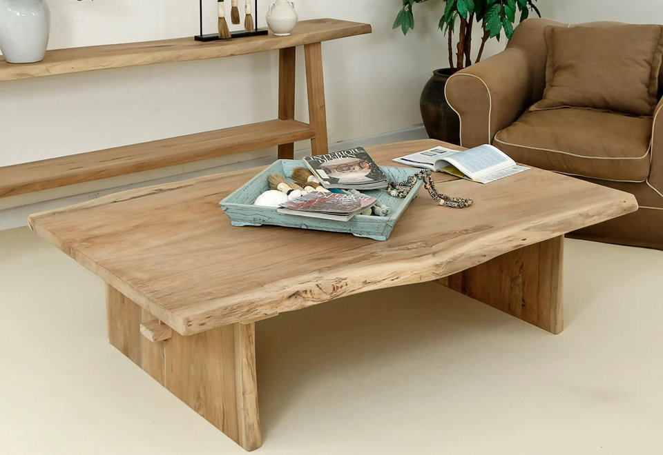 Coffee & Cocktail Tables