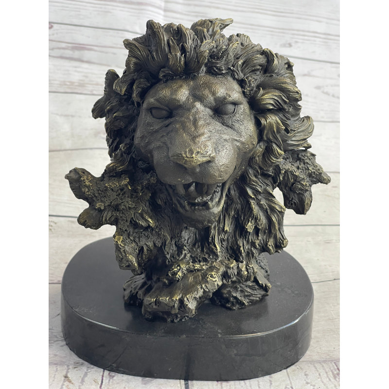 Figurines et sculptures Yelva