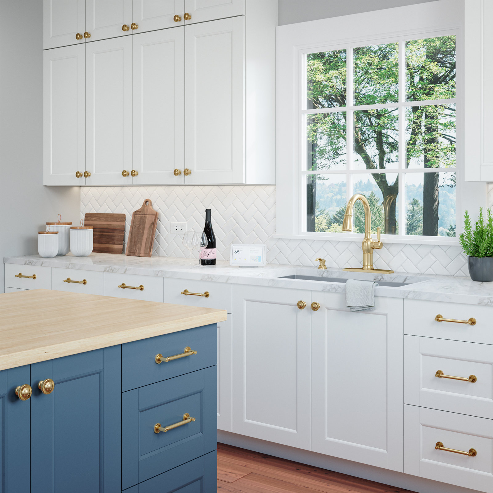 Minted Bar Cabinet Pull, Satin Brass, 4"