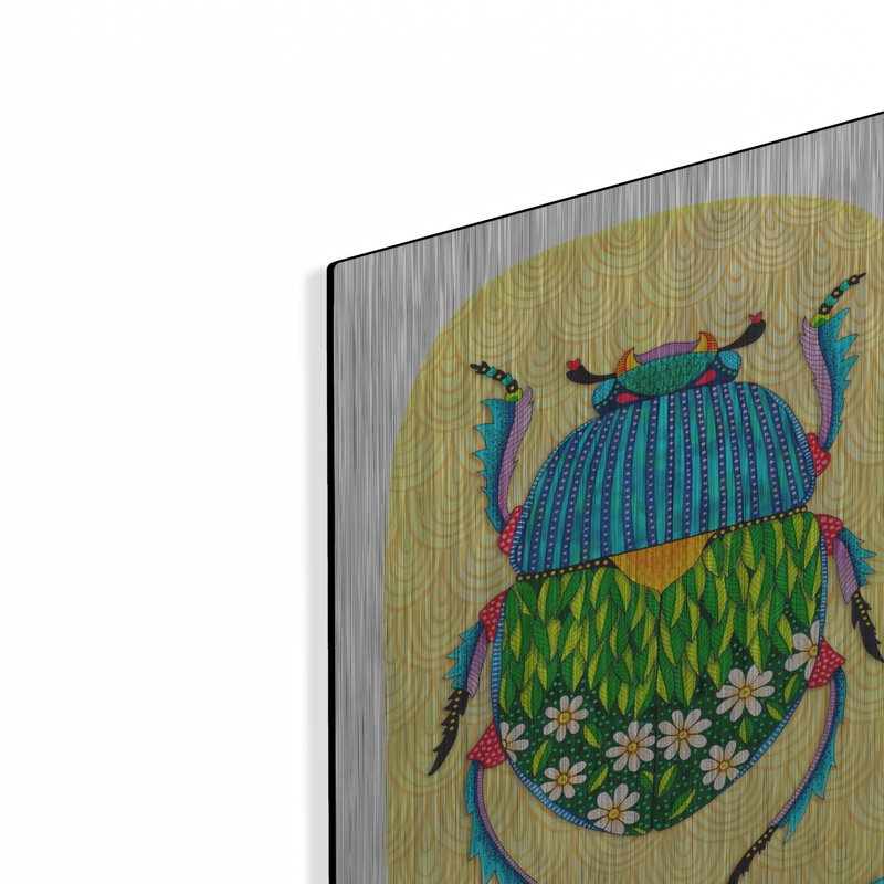Art mural en métal luxueux «Common Garden Beetle Mounted» par Hello Angel, 24 po x 36 po, H 16 po x l 12 po