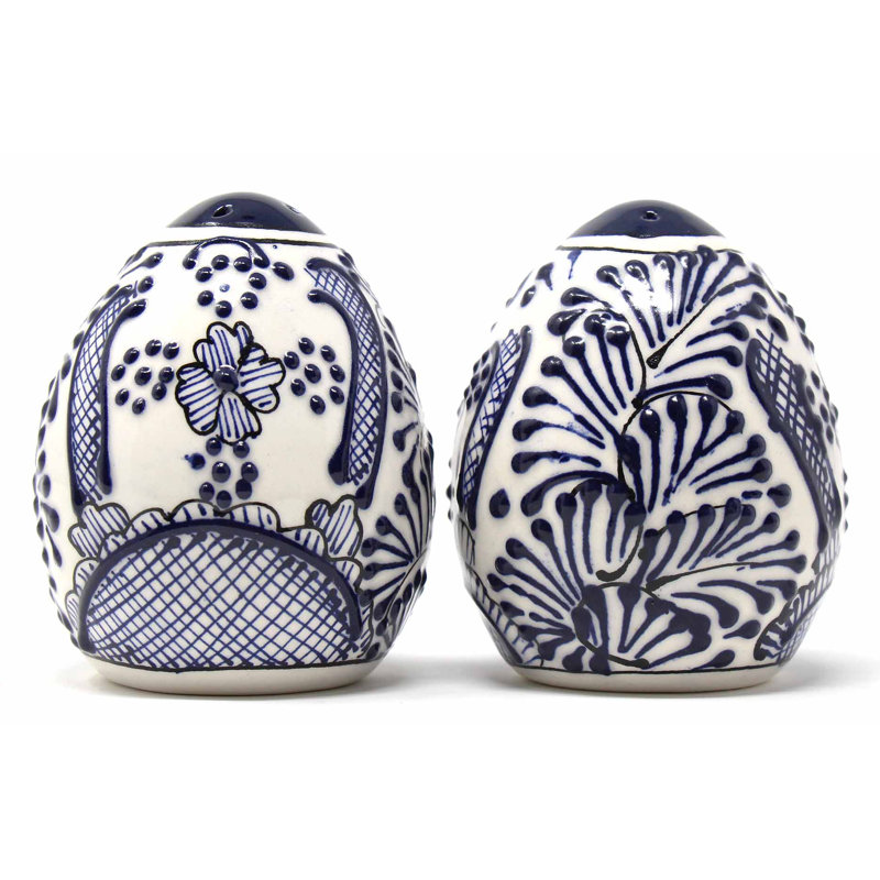 Charlton Home® Camargue Handmade Pottery Pepper Shaker