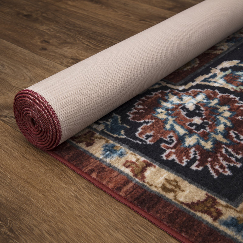 Tapis rouge lavable et antidérapant Lyanne, Rectangle 7 pi 10 po x 10 pi