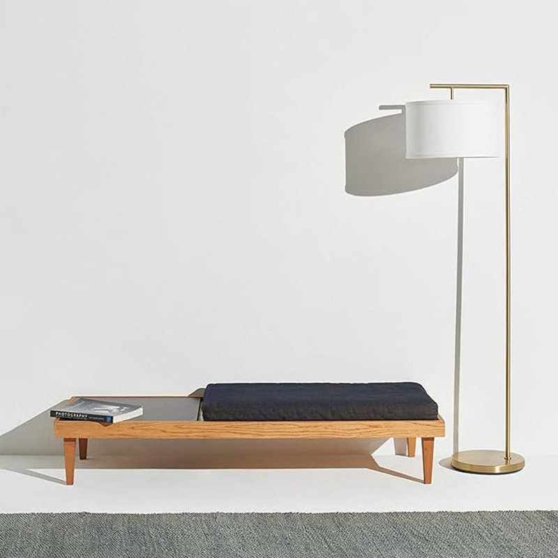 Lampe moderne sur pied Brightech Montage