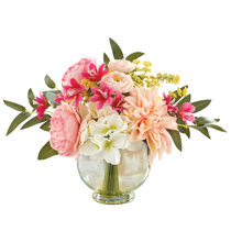 Rose Vase Flower Arrangements You'll Love