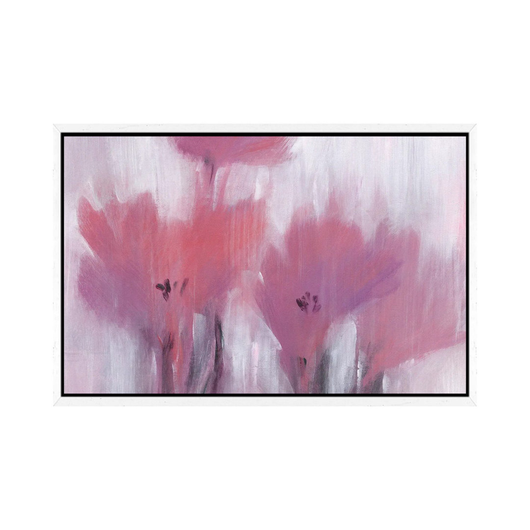 Vibrant Fuchsia Floral I von Tim OToole - Galerie-verpackte Leinwand Giclée auf Leinwand