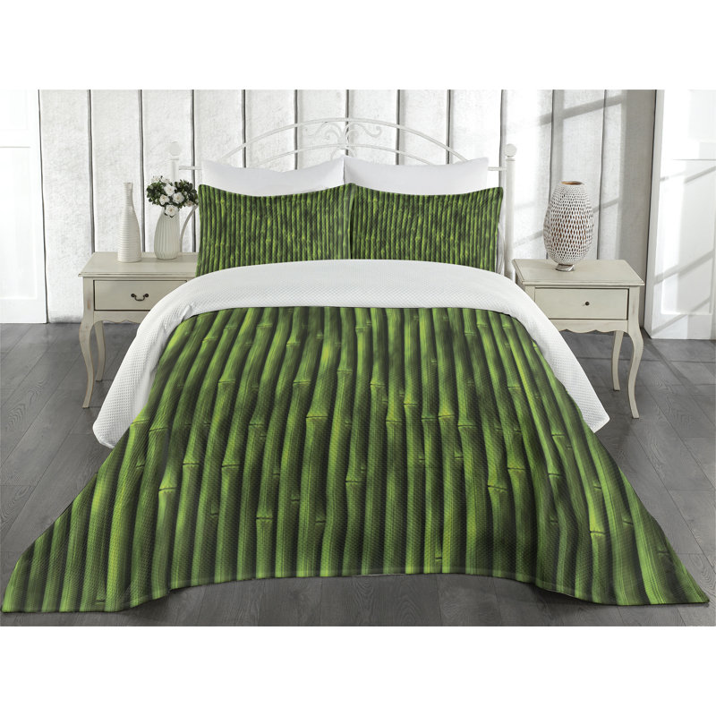 Green Bamboo Print Twin Quilted Bedspread Set