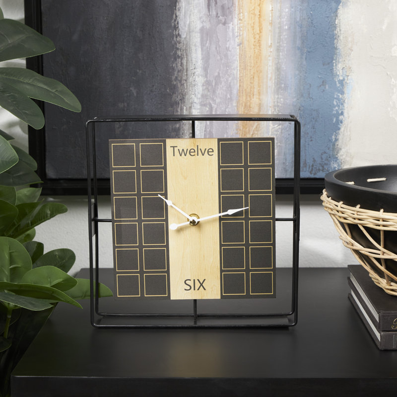 Horloge noire décorative géométrique carrée
