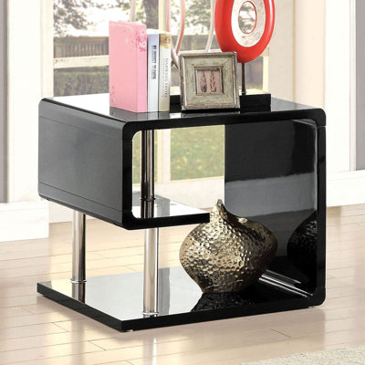 Annnora End Table