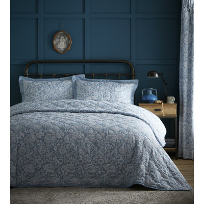Winside Gray/White 3 Piece Bedspread Set