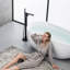 Robinet de baignoire autoportant à fixation sur plateau à poignée simple