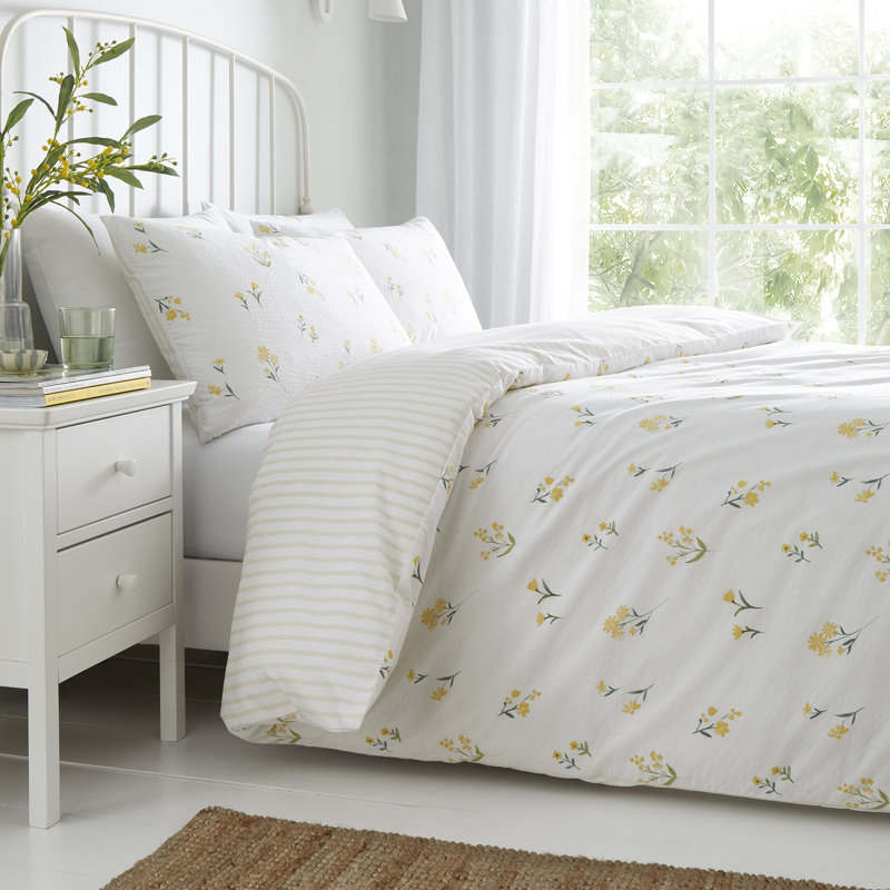 Ditsy Floral Seersucker Cotton Blend Floral Duvet Cover Set, Double