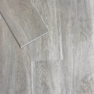 Planche de vinyle de luxe en chêne 7,2 po x 48 po x 5,5 mm