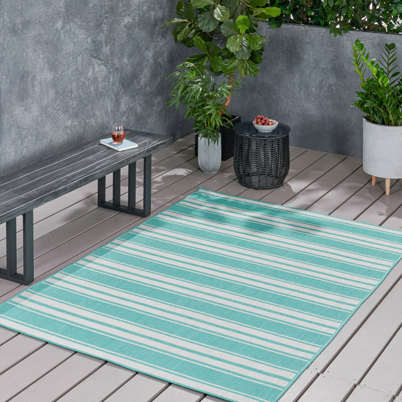 Machine Woven Oriental Area Rug