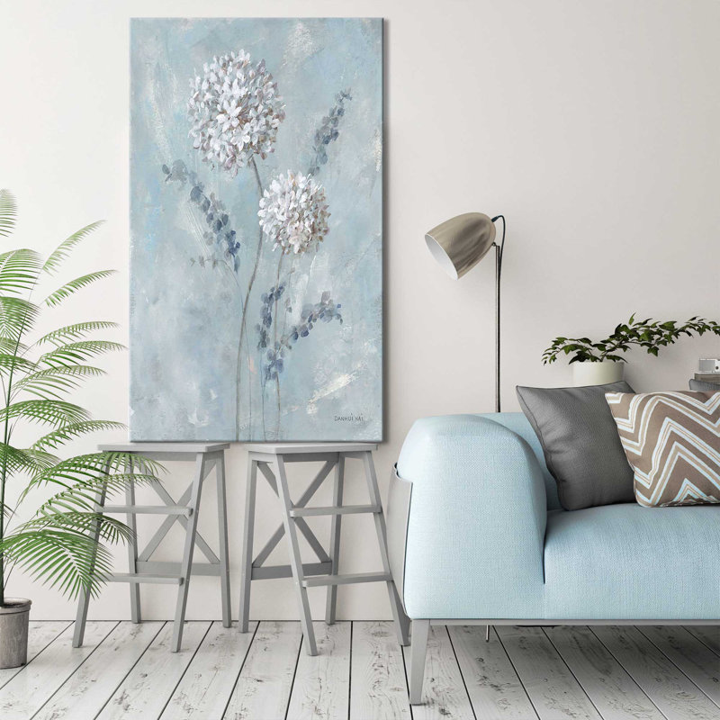 Airy Blooms II par Danhui Nai - Peinture, Toile tendue, H 60 po x l 36 po x P 1,5 po