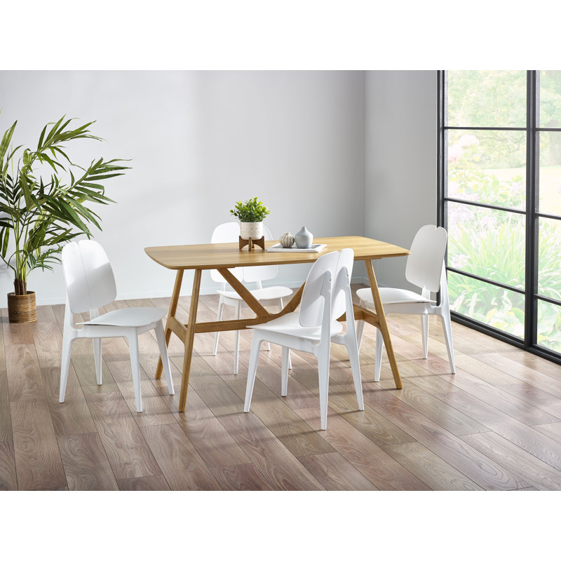Chantilly 4 - Person Dining Set