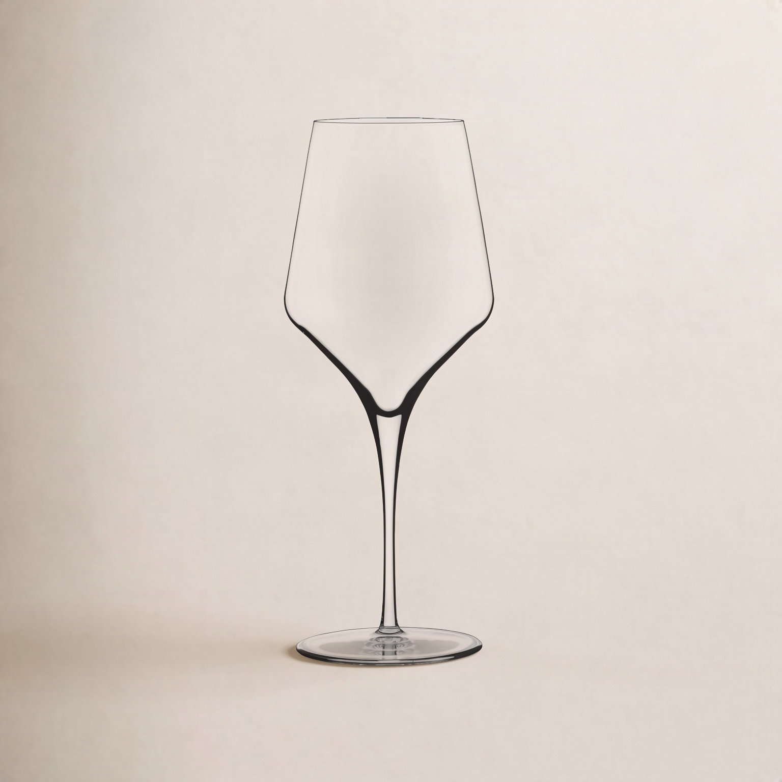 Signature-Greenwich Red Wine Glass, 16 oz.