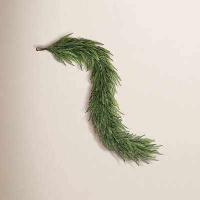 Norfolk Pine Christmas Garland