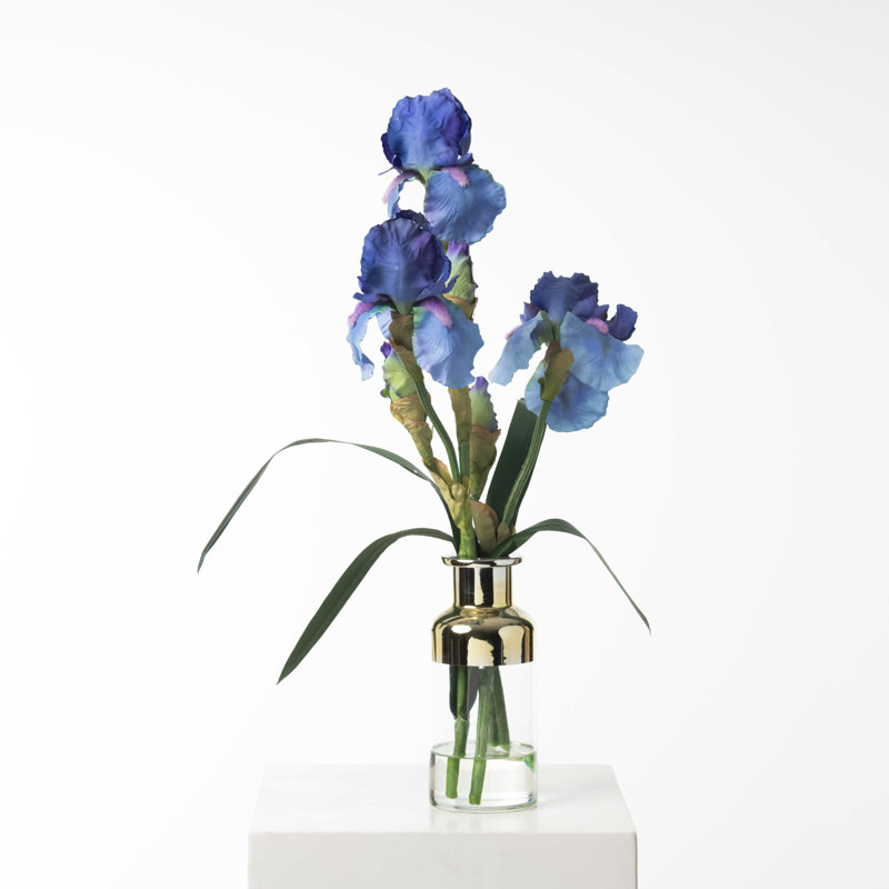 Arrangement floral Iris dans un vase